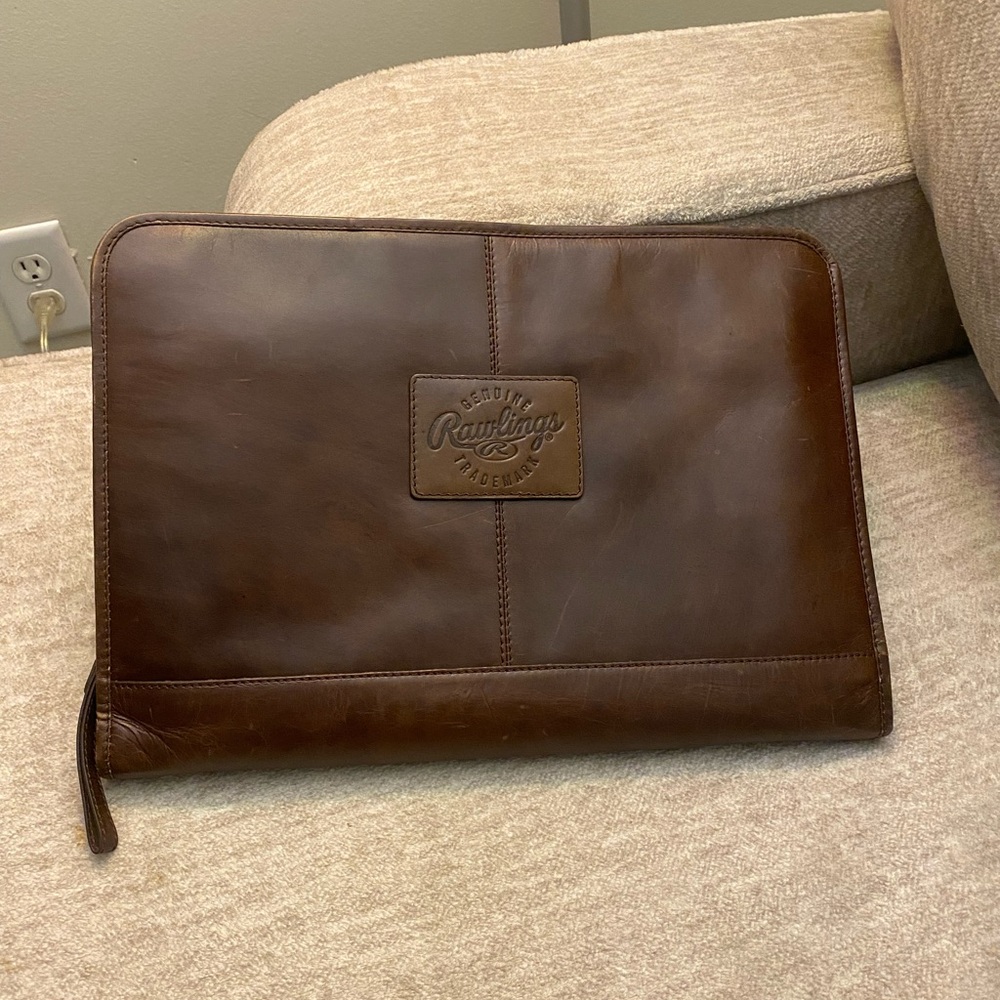 Rawlings Brown Leather Zip Toiletry/Travel Pouch